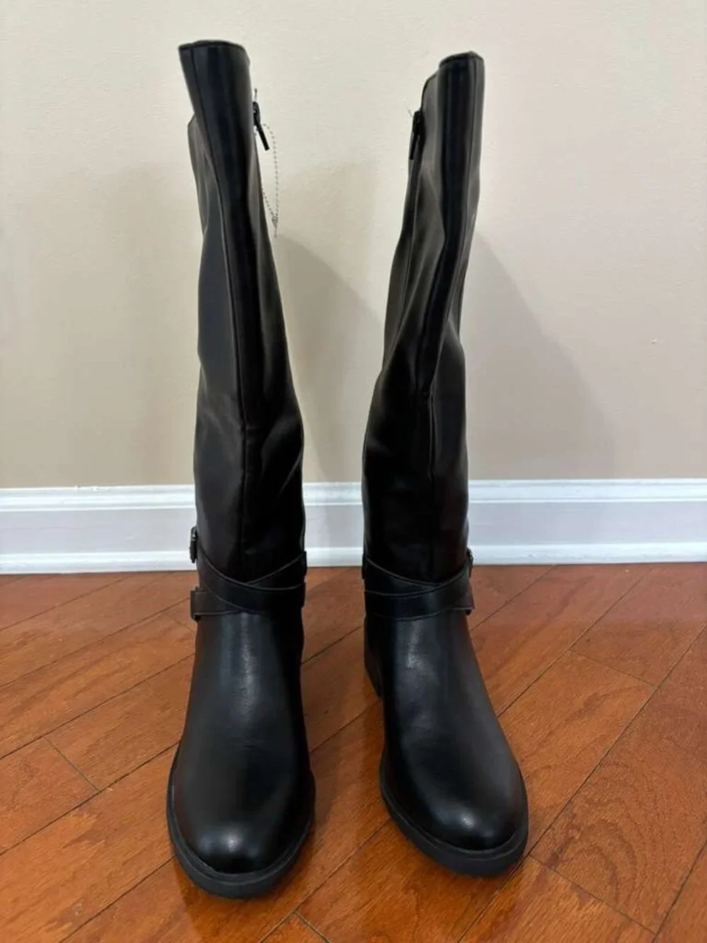 Me Too Arctic Womens Black Leather Knee High Zippered Boots Size 7.5